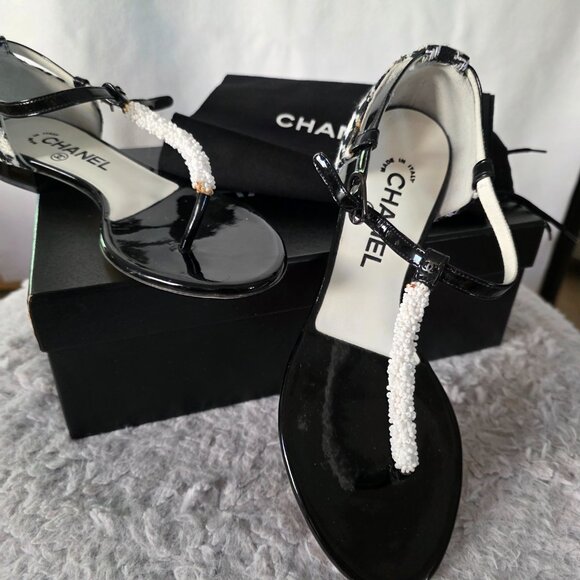Never Worn CHANEL Tweed T-Strap Sandals Size 37.5 - Picture 5 of 5